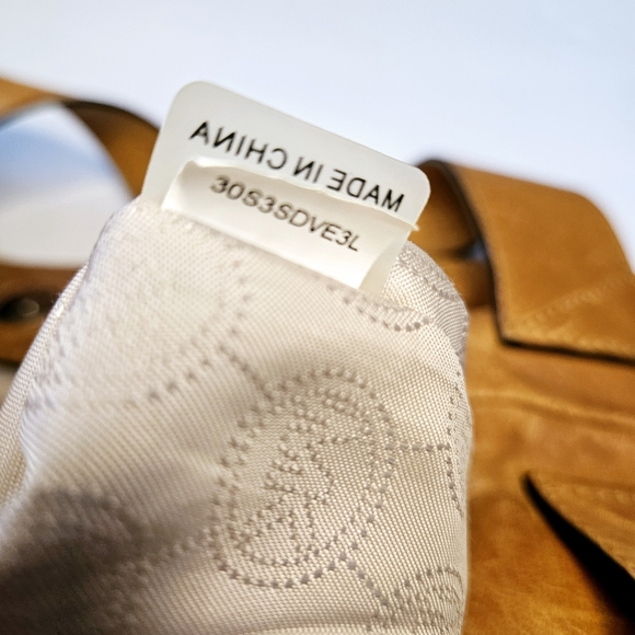 Michael Kors Devon Large Handbag Brown Patent Leather - Picture 11 of 16